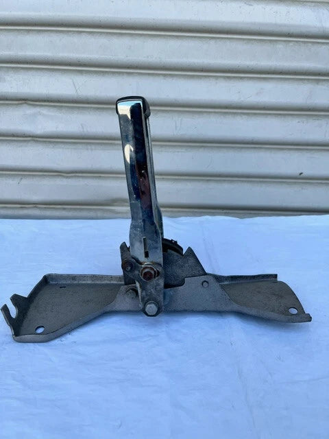Used Original GM 1970–1972 Chevrolet Camaro A/T Horseshoe Console Floor Shifter