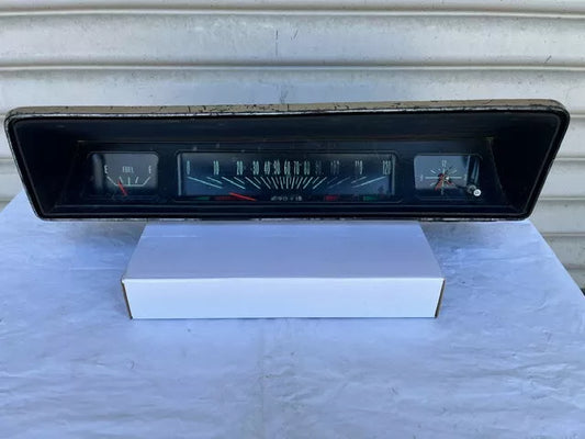 USED ORIGINAL GM 1966-1967 CHEVROLET CHEVY II NOVA SPEEDOMETER GAUGE CLUSTER