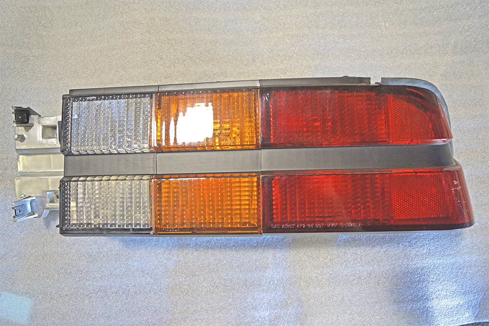 Assembly, 1982-1984 Camaro Z/28 Tail Lamp - RH