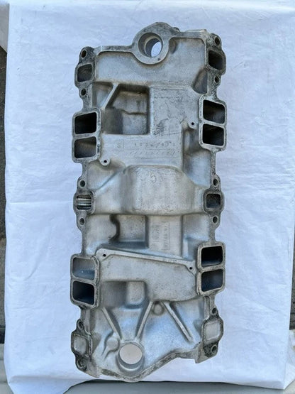 USED GM 1966-1967 327-350 L79 ALUMINUM INTAKE MANIFOLD 3890490 DATED 10-20-1965