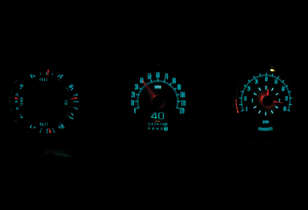 Dakota Digital Gauges, 1970-72 Oldsmobile Cutlass Dakota Digital RTX